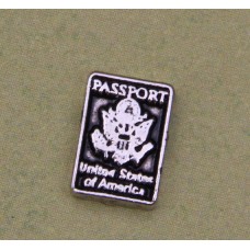 N00-03030 US Passport Floating Charm